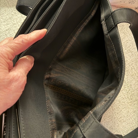 Preston & York NWOT long handle black nylon Tote bag 11x16 includes charm - Picture 7 of 15